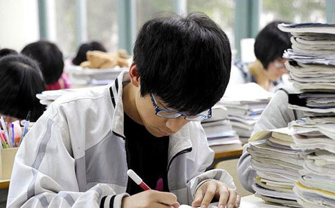 广州高四高考复读学校机构排名-哪个学校更靠谱