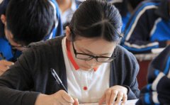 卓越高四教育广州卓越高考复读  让梦想有了向标